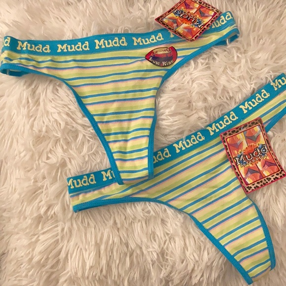 New Years BlowOut🎉4 for $12 Buy these 2 + get 2 other for Free! Super cute!💕 - Picture 1 of 4